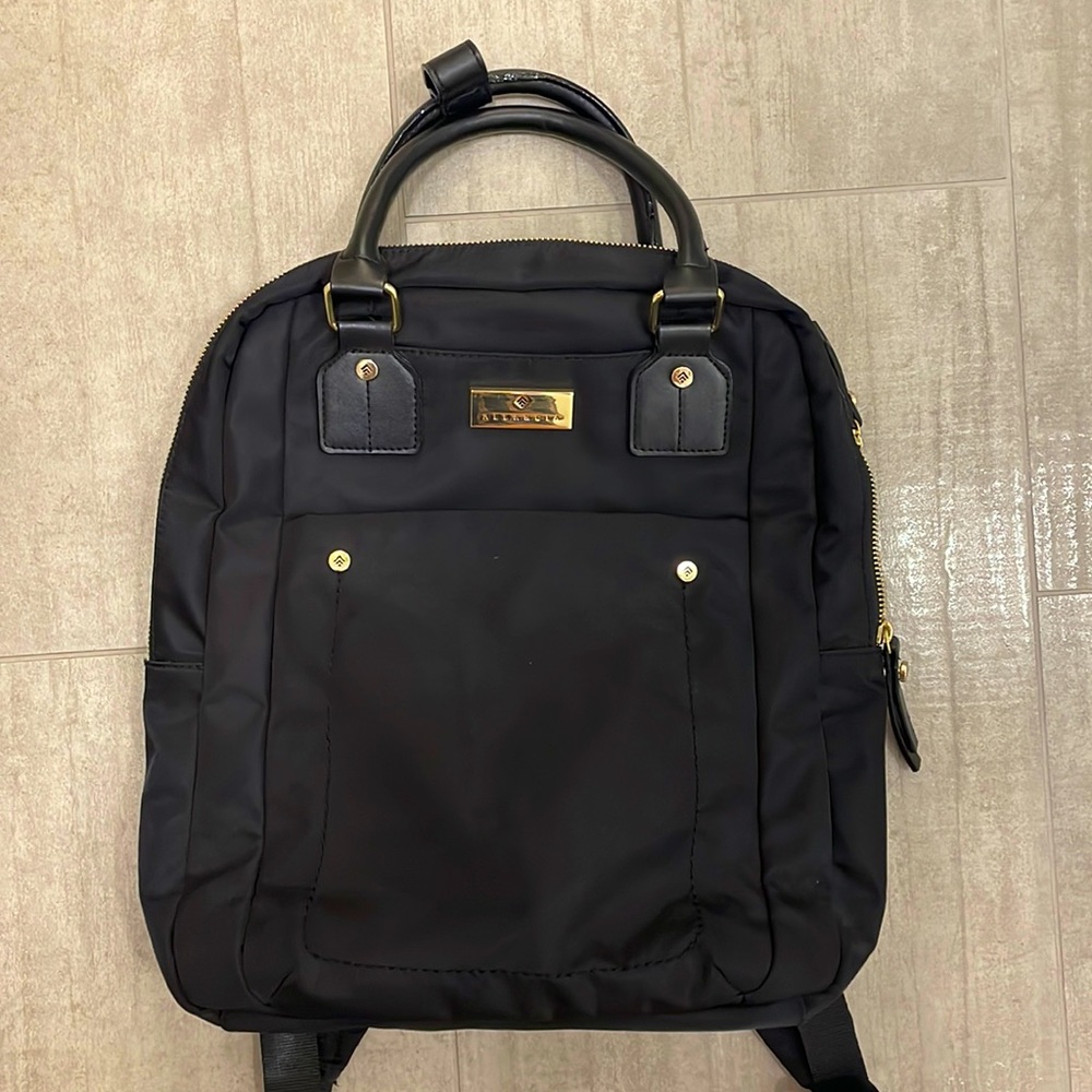 Allancia Toni, black travel laptop bag